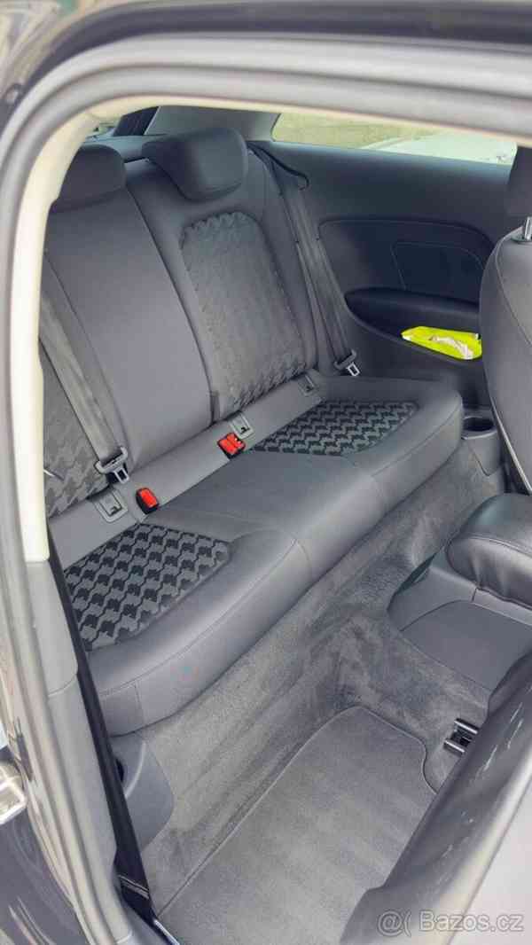 Audi A3 2,0 - foto 3