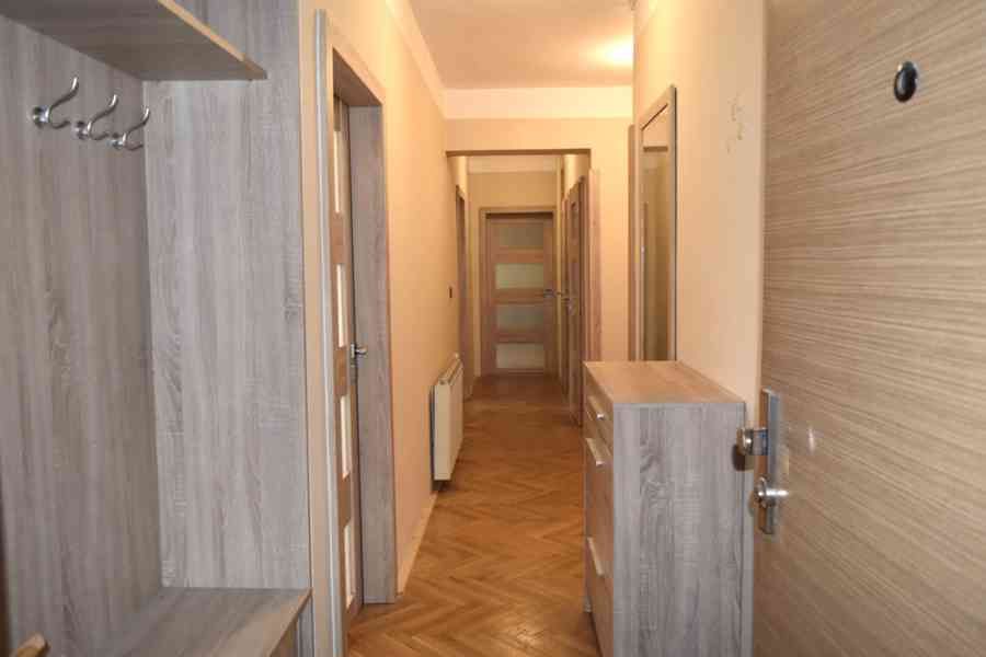 Náchod  - prodej bytu 3+1 s lodžií - foto 11