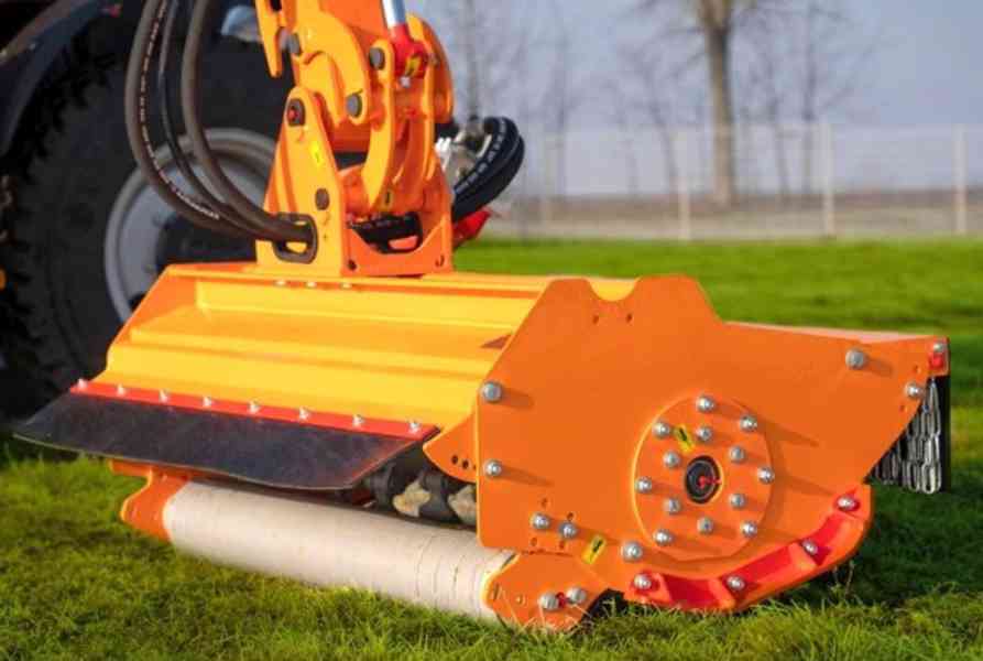 demo! 106HP traktor+ sekačka 6m mulčovač příkop DEUTZ 5105 - foto 14