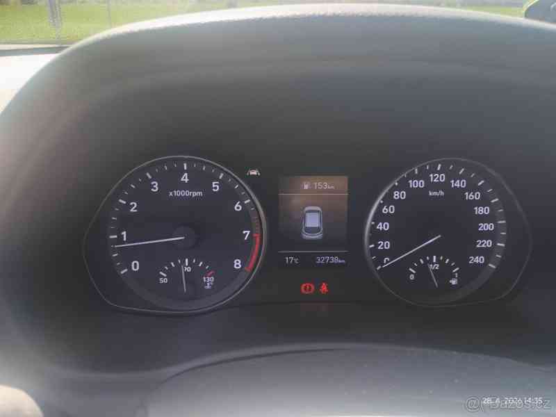 Hyundai i30 1,5   DPI, benzin, servisováno - foto 9