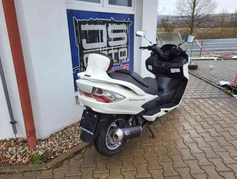 Suzuki Burgman 400 zimní cena - foto 6
