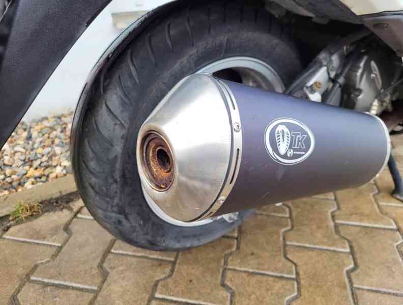 Suzuki Burgman 400 zimní cena - foto 8