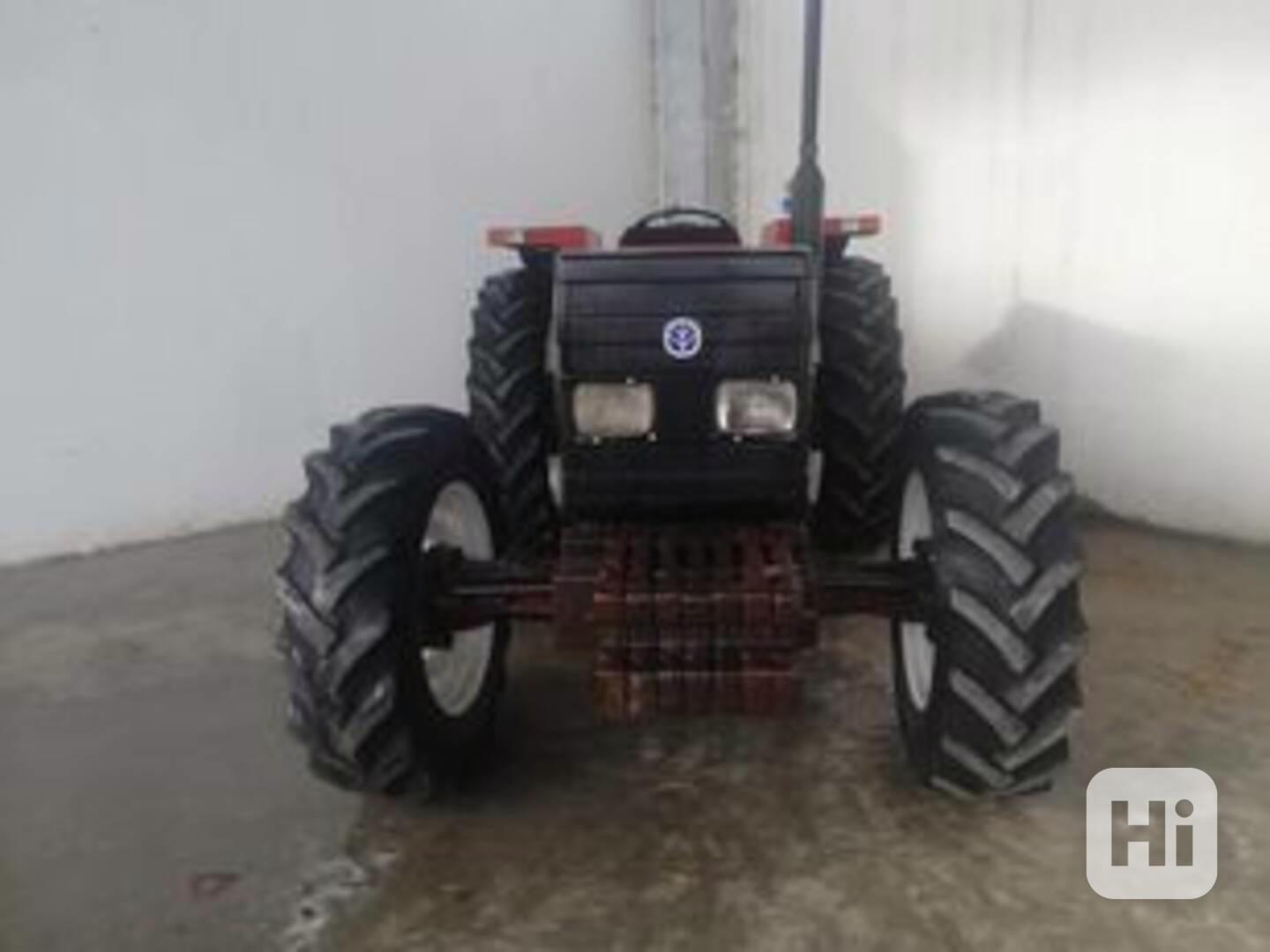 Traktor ractor FIAT 80 66 4X4  - foto 1