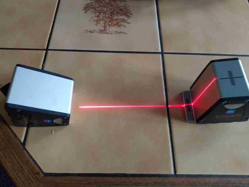 Laserové zařízení pro kontrolu ustavení souososti řemenic - foto 3