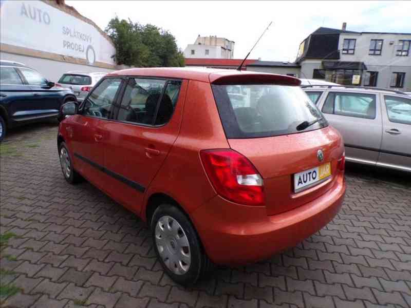 Škoda Fabia 1,2 HTP - foto 3