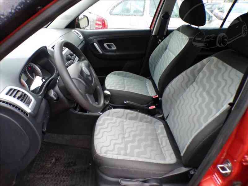 Škoda Fabia 1,2 HTP - foto 7