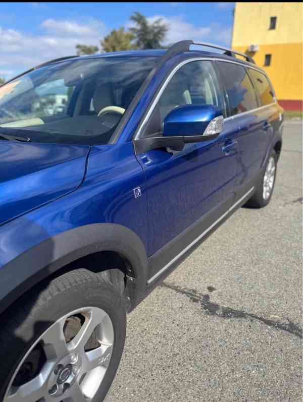 Volvo XC70 D5 Ocean Race - foto 4