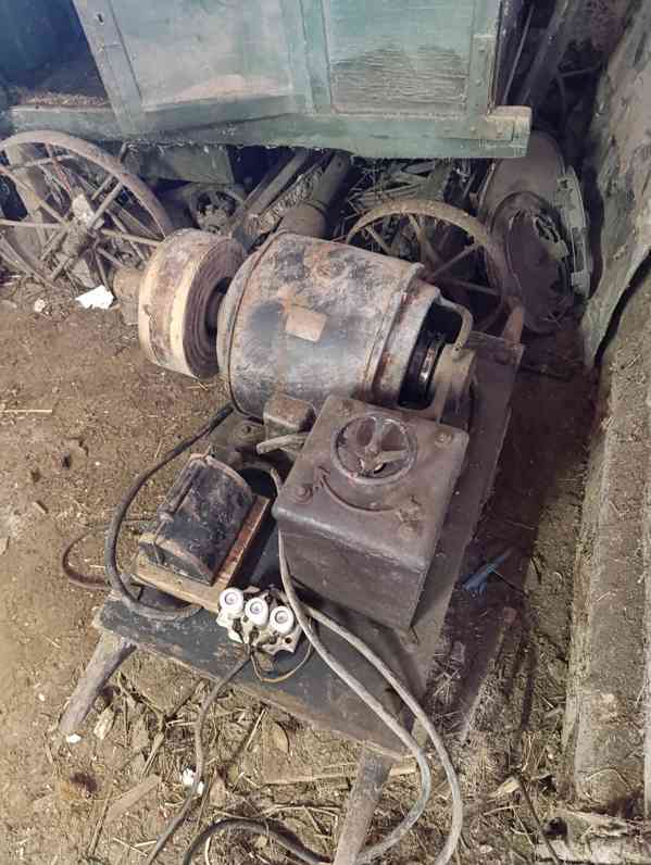 Šroťák a elektromotor 3 kW