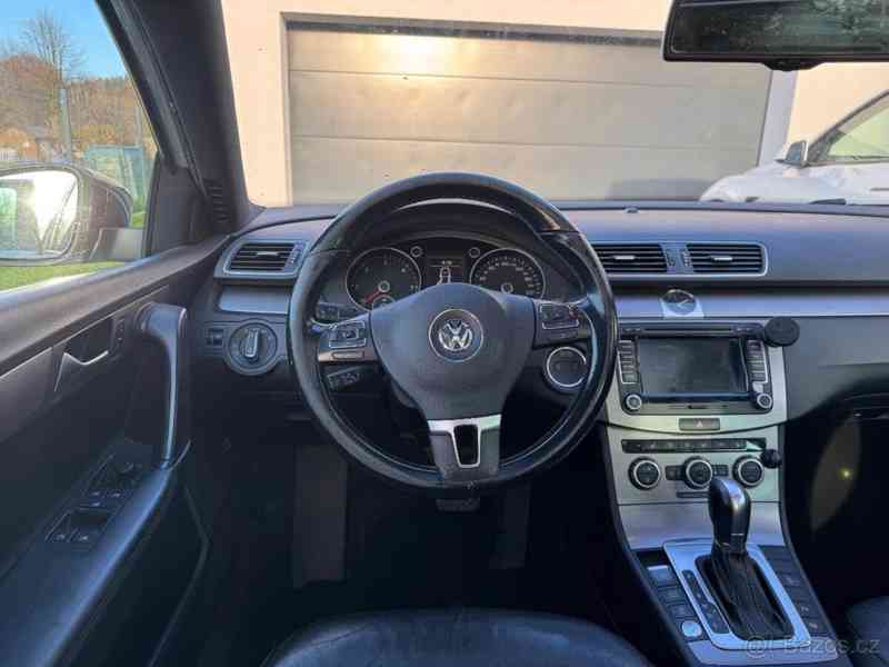 Volkswagen Passat 2,0 TDI 130kW BMT DSG Comfortl. Variant - foto 8