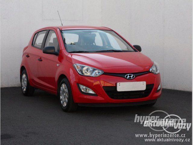 Hyundai i20 1.2, benzín, 2013 - foto 1