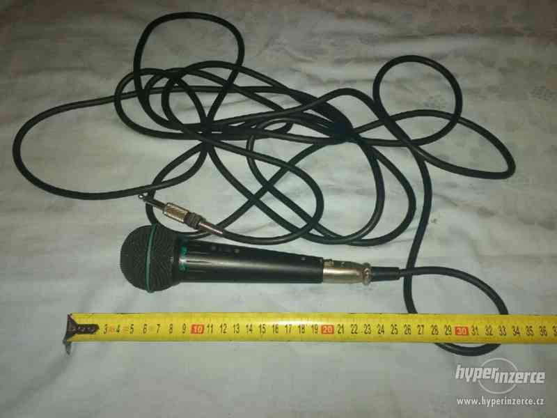 Mikrofon s kabelem - značka napsána v popisu - foto 1
