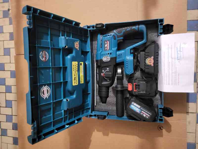 Aku bourací SDS kladivo M Professional                       - foto 2