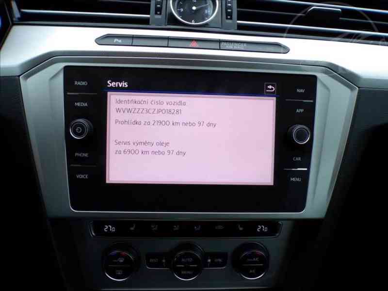 Volkswagen Passat 1,6 TDI DSG,NOVÉ ROZVODY - foto 7