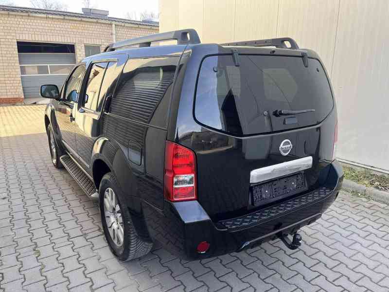 Nissan Pathfinder 3.0 dCi LE 170kw - foto 15