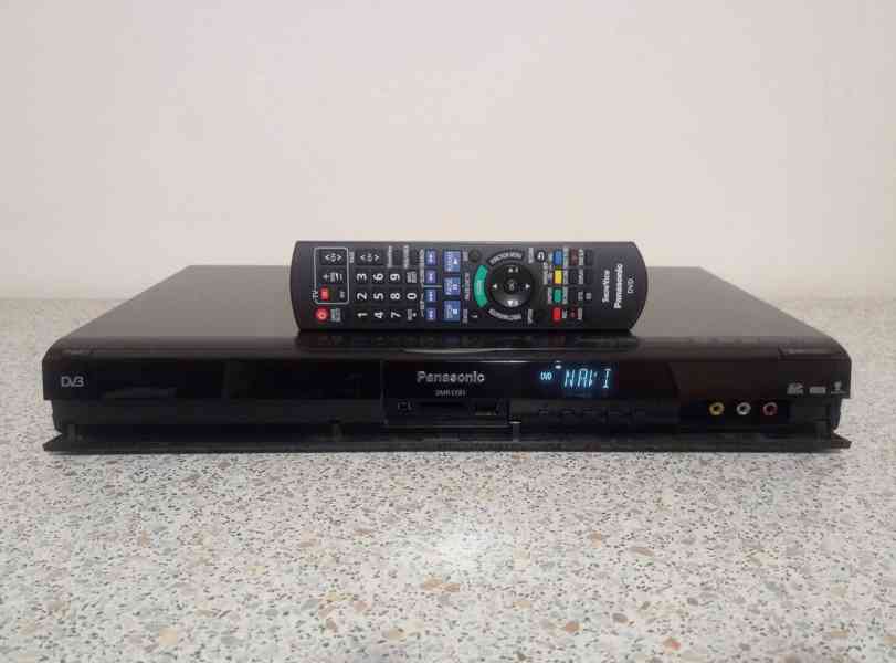 DVD rekordér Panasonic DMR-EX83 - foto 2