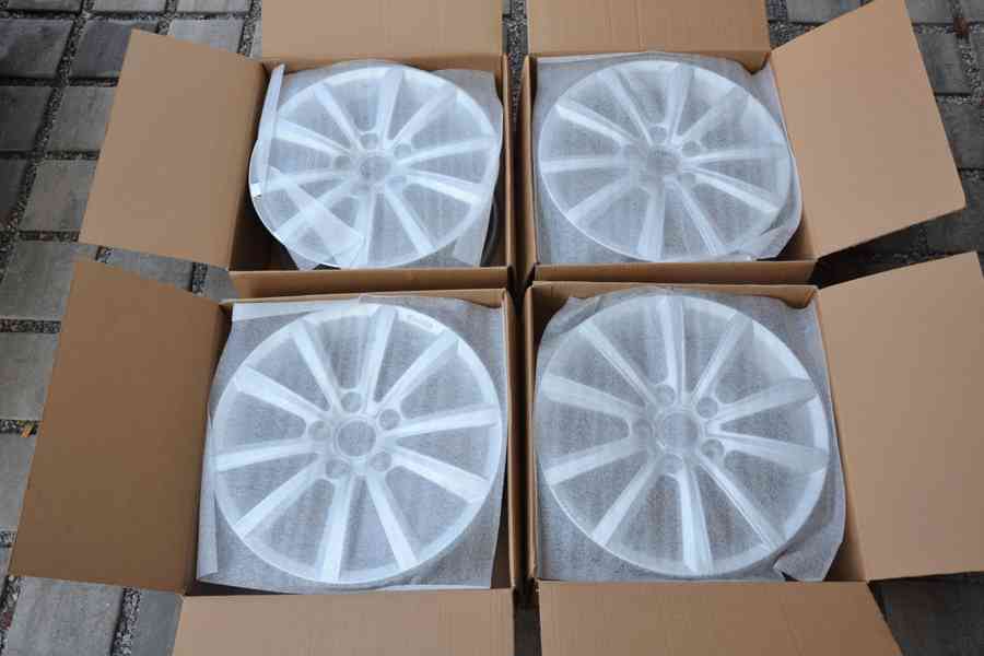 VW Passat, Golf. Škoda apod. -NOVÉ orig. Alu 16 - 6,5x16, - foto 5