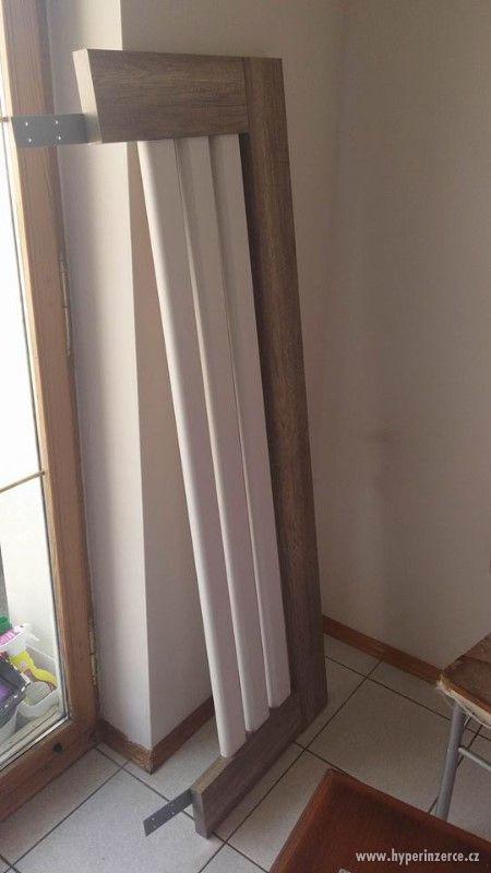 Prodám postel 140x200, vč. matrace a roštu - týden používaná - foto 4