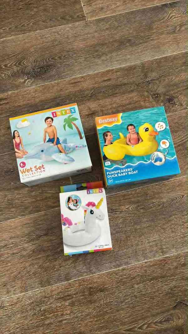 Nafukovací hračky - foto 5