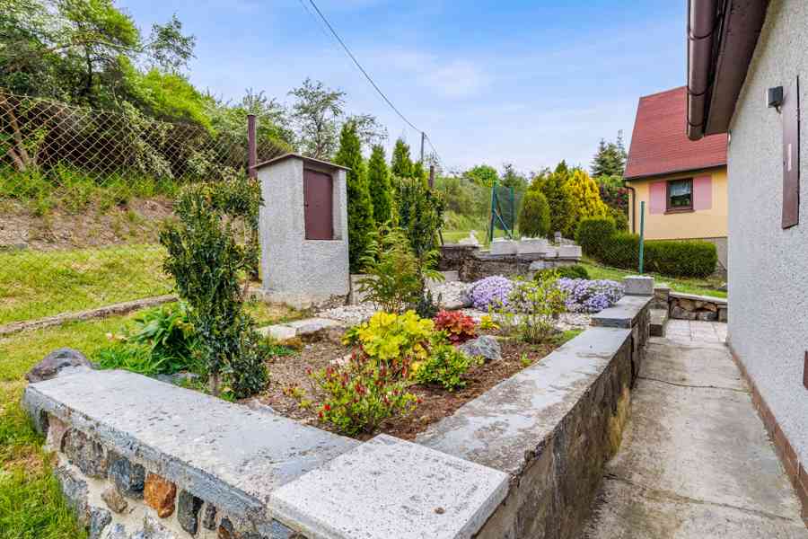 Zděná chata u řeky Úslavy s možností trvalého bydlení - foto 8