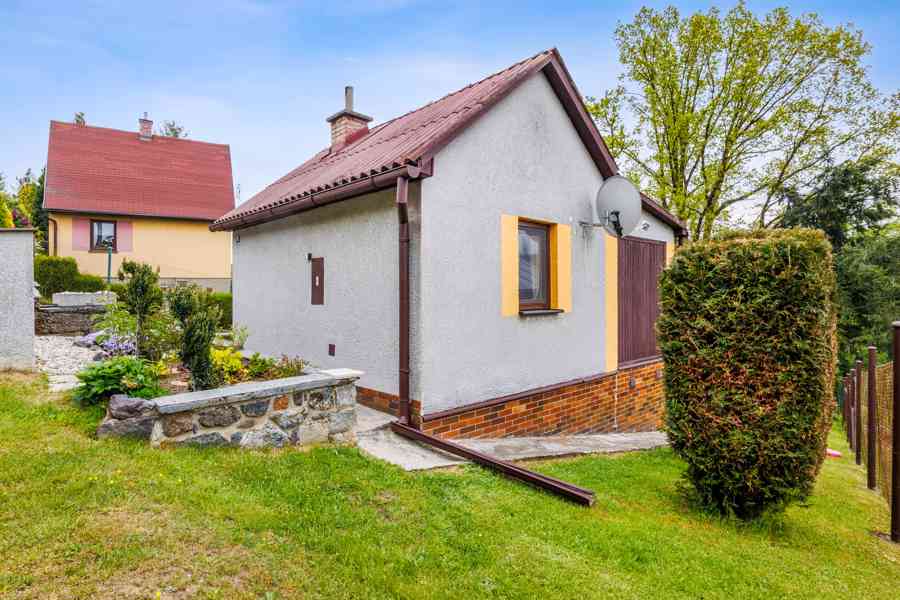 Zděná chata u řeky Úslavy s možností trvalého bydlení - foto 3
