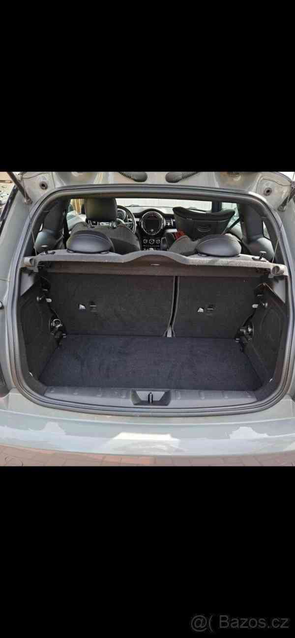 Mini Cooper 1,5   D 10/2014 - foto 11