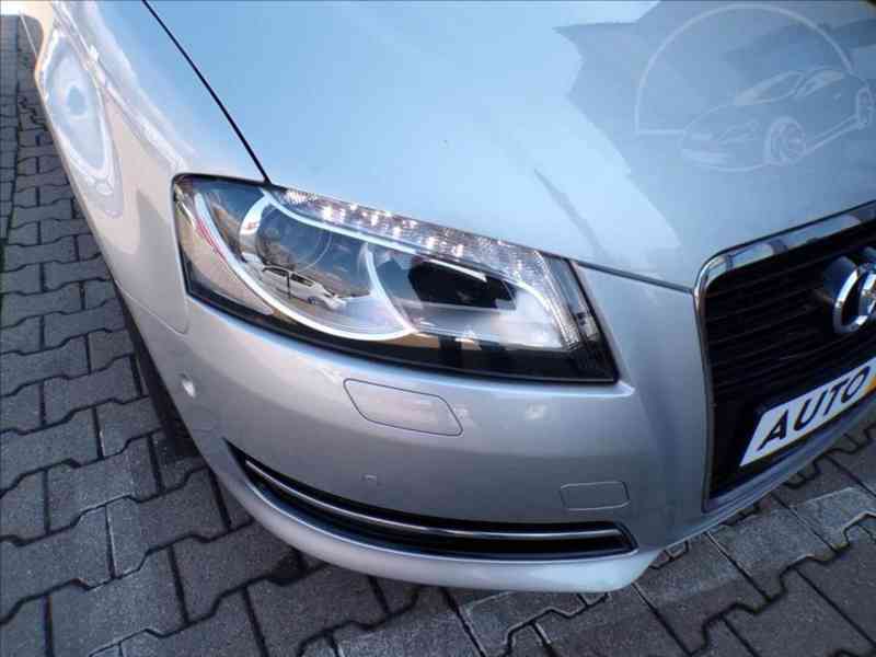 Audi A3 1,6 TDI SPORTBACK,XENONY - foto 14