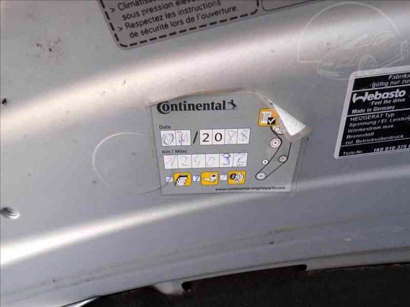 Audi A3 1,6 TDI SPORTBACK,XENONY - foto 13