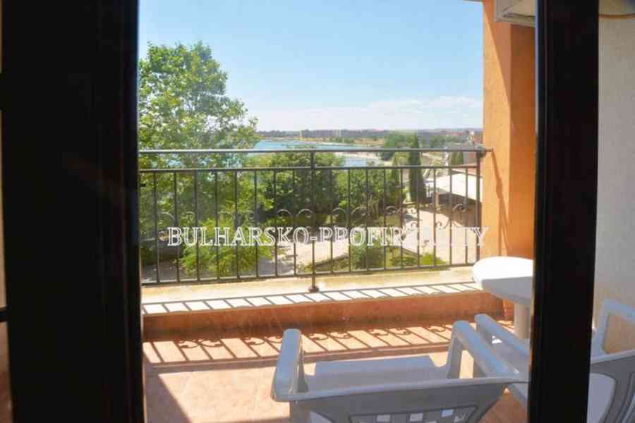 Exkluzivní podkrovní apartmán s dechberoucím výhledem na moř - foto 5