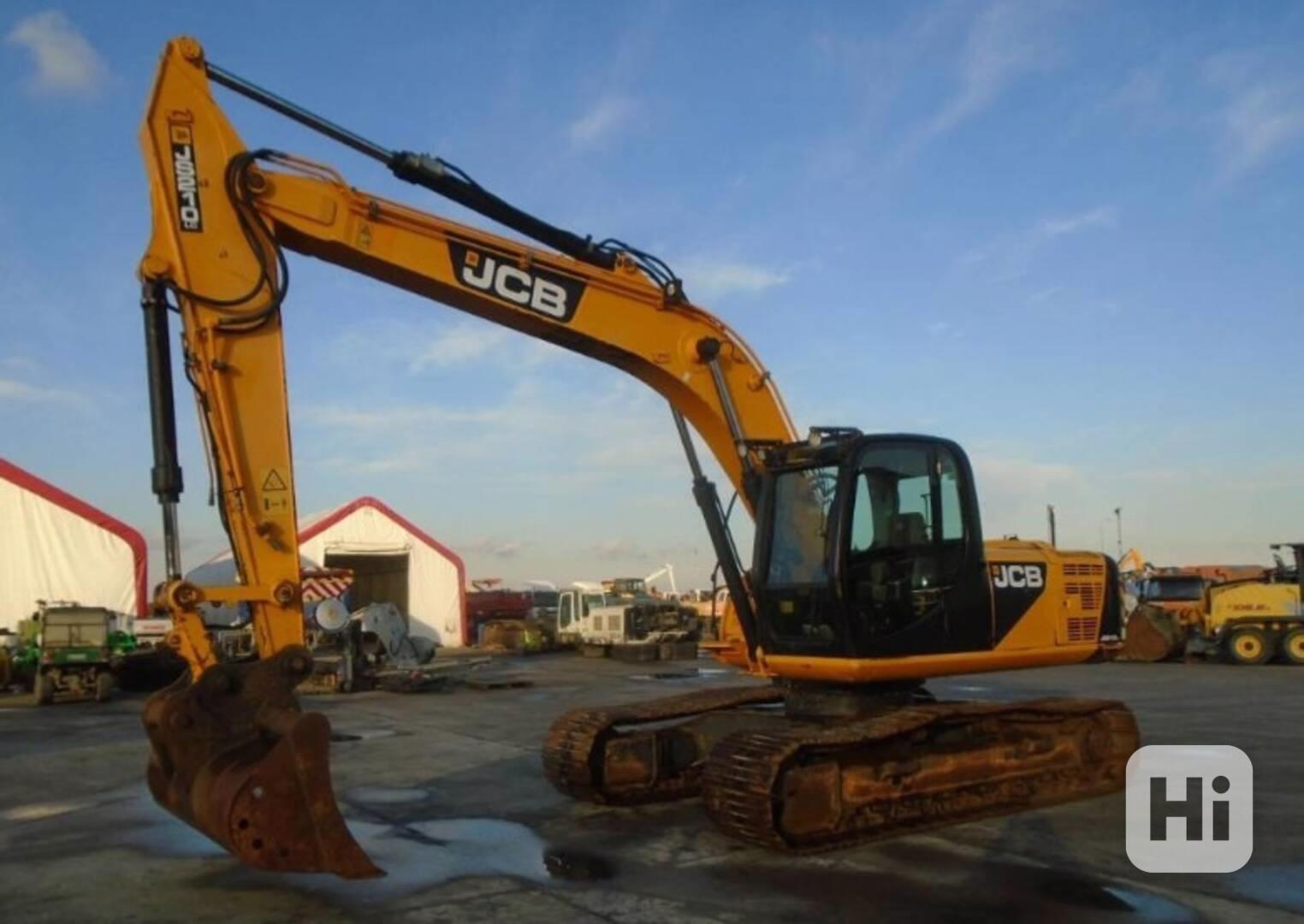 sklo sklá na bagre kolesové a pásové JCB CAT CASE - foto 1