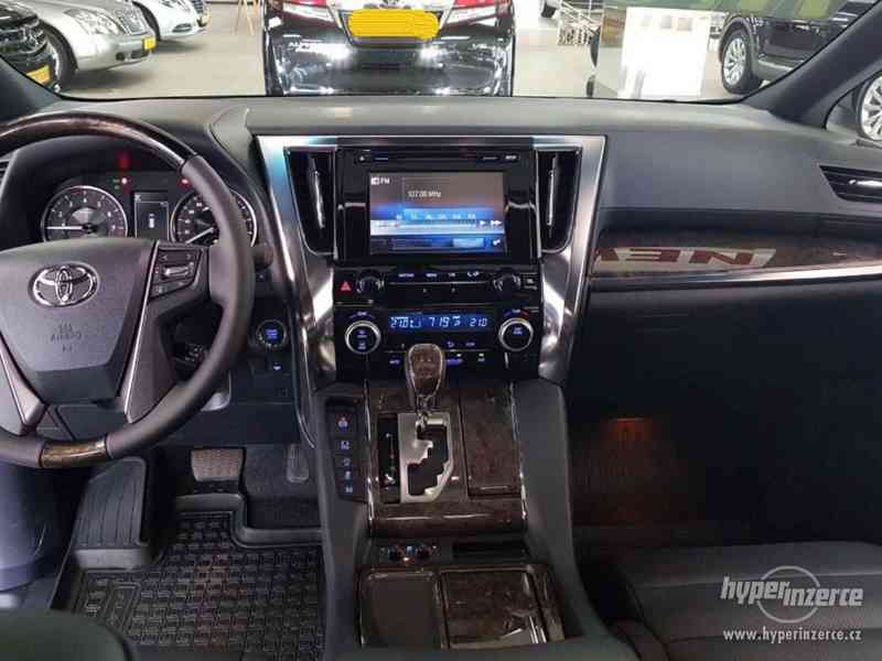 Toyota Alphard 221 kW - foto 7