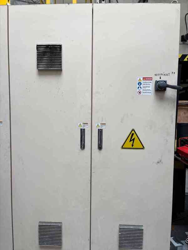 Použitý hydraulický lis PH-1000, r. v. 2017, SIMPAC Korea - foto 10