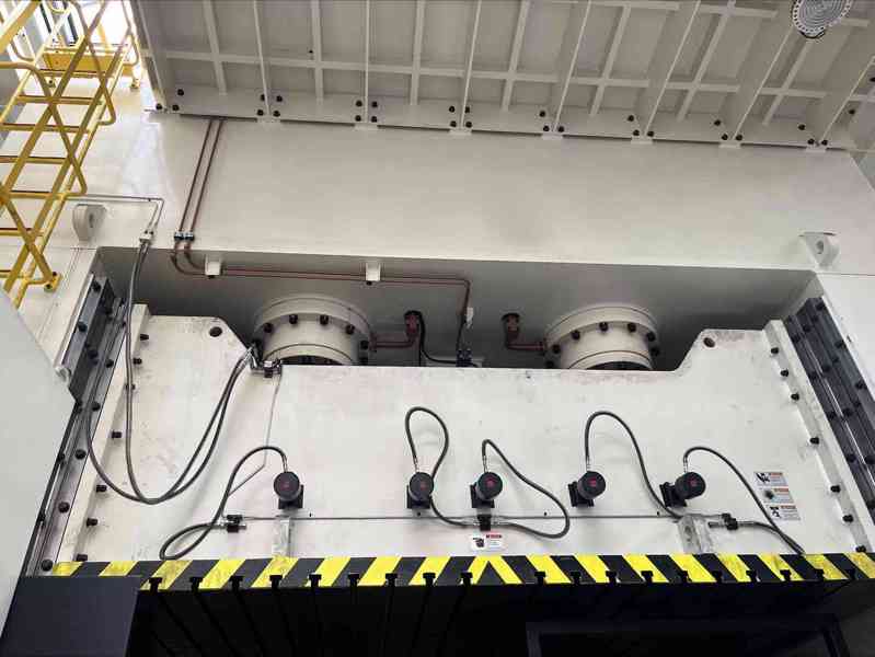 Použitý hydraulický lis PH-1000, r. v. 2017, SIMPAC Korea - foto 9