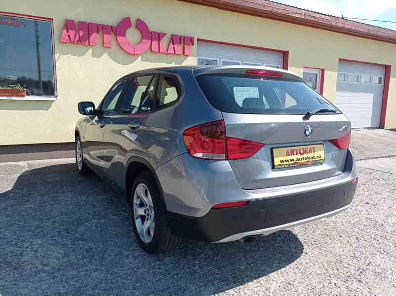 BMW X1 2.0 D sDrive 105kW/1MAJ/Klima - foto 5