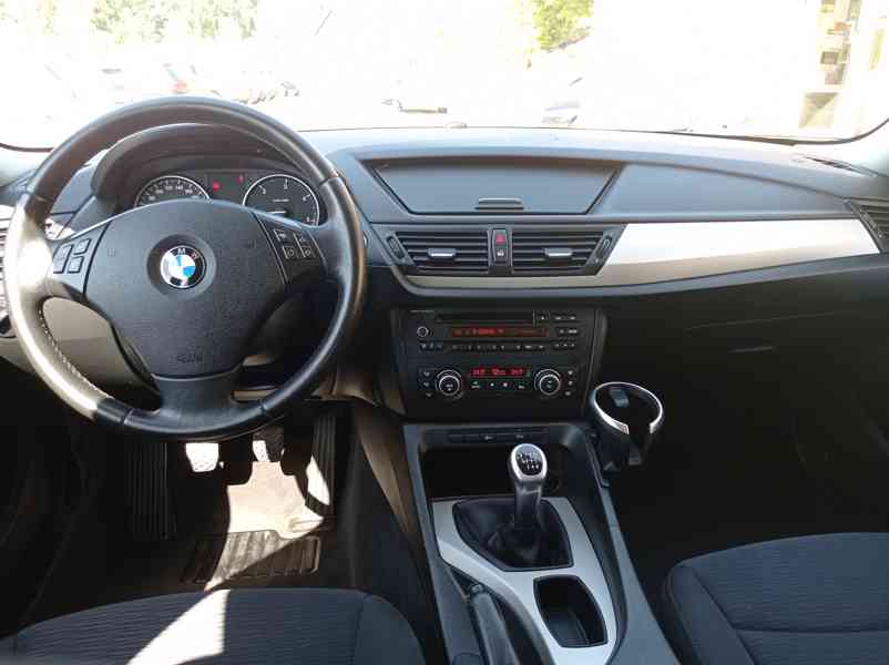 BMW X1 2.0 D sDrive 105kW/1MAJ/Klima - foto 23