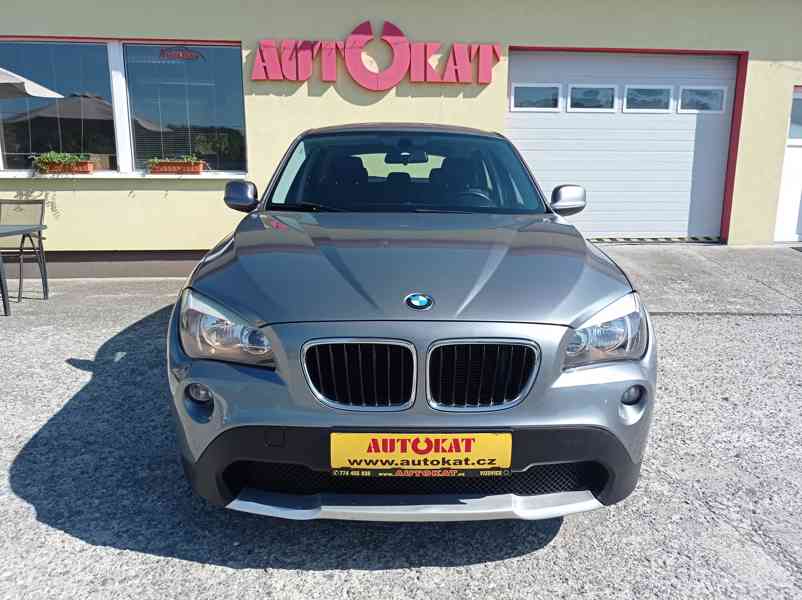 BMW X1 2.0 D sDrive 105kW/1MAJ/Klima - foto 8