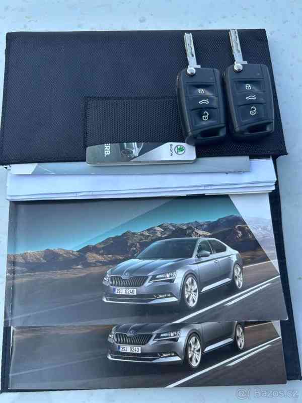 Škoda Superb 2,0   TDI servisováno - foto 15