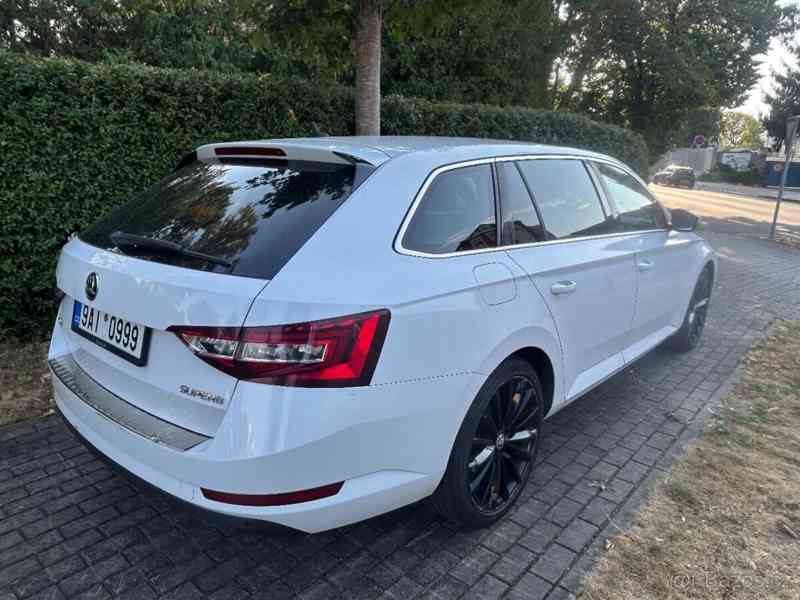 Škoda Superb 2,0   TDI servisováno - foto 24
