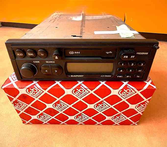 Originální autorádio BLAUPUNKT ACR ŠKODA  - plně funkční - foto 5