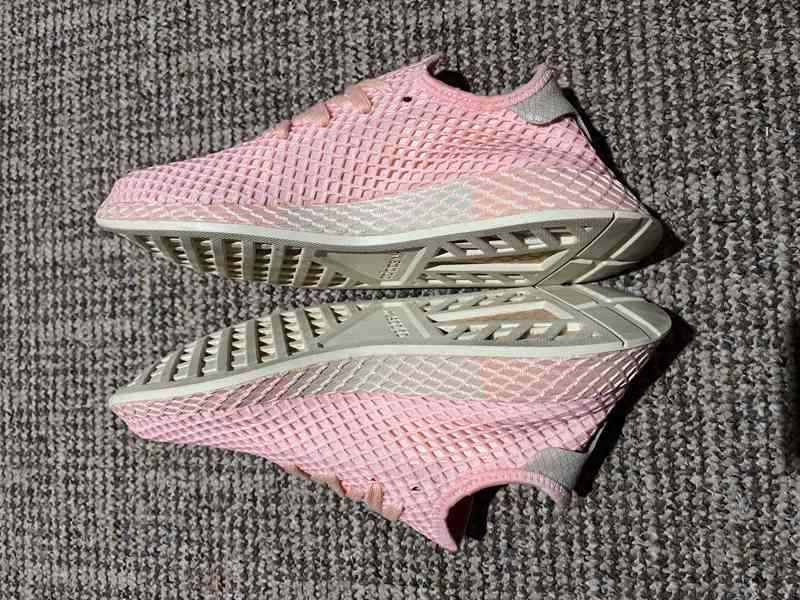 Adidas Deerupt Runner, velikost 41 1/3 - foto 6