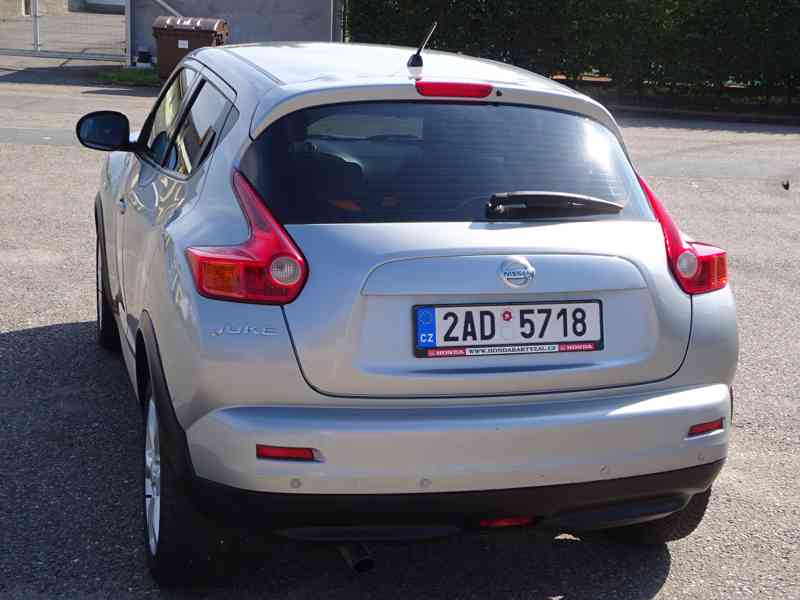 Nissan Juke 1.6i r.v.2011 AUTOMAT (86 kw) Koupeno v ČR  - foto 4