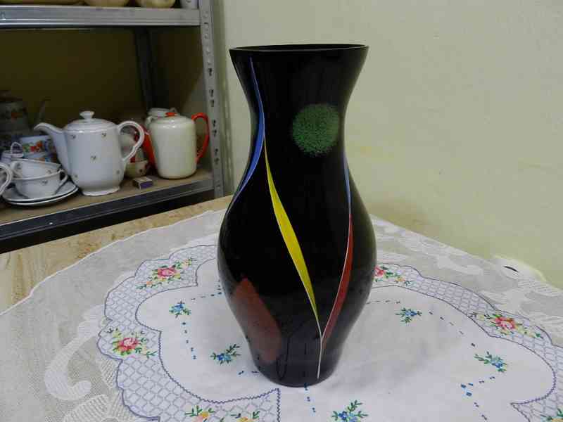 Hezká hnědo zelená Černá Váza stříkaný dekor - foto 2
