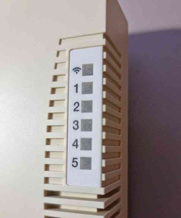 Mikrotik router RB951G-2HnD, 5x Gigabit Ethernet, WiFi 4, 12 - foto 3