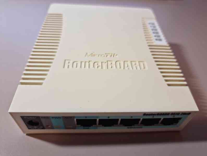 Mikrotik router RB951G-2HnD, 5x Gigabit Ethernet, WiFi 4, 12 - foto 4