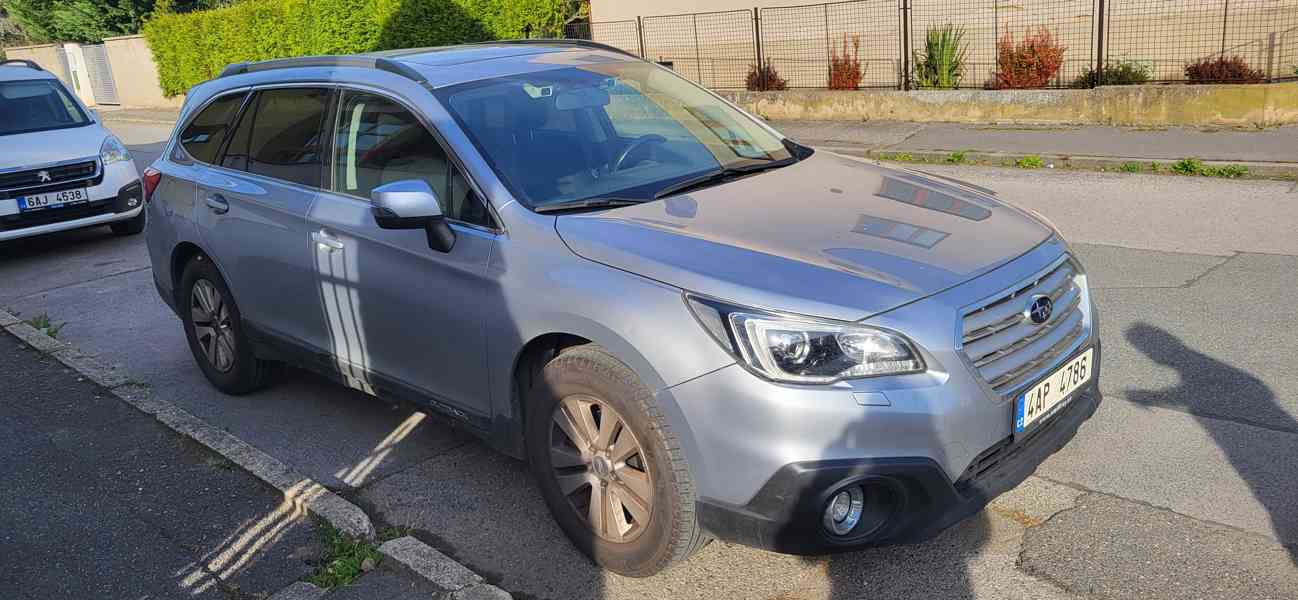 SUBARU OUTBACK 2.5 i 129 kw r.v.2015 1.majitel - foto 2