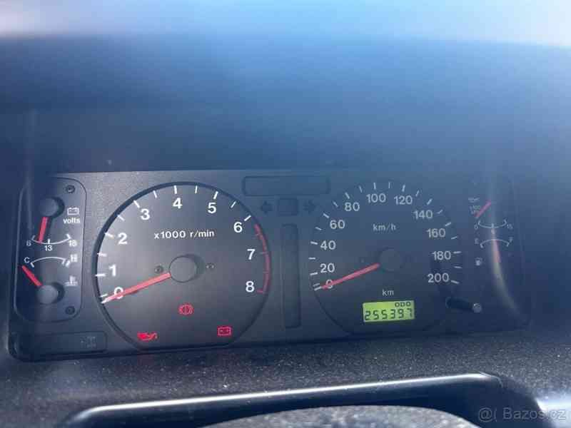 Opel Monterey 3,5   alias Isuzu Trooper - foto 12
