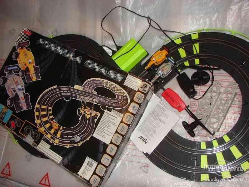 3D puzzle autodráha, maska, školní brašna, elektrický vláček - foto 5