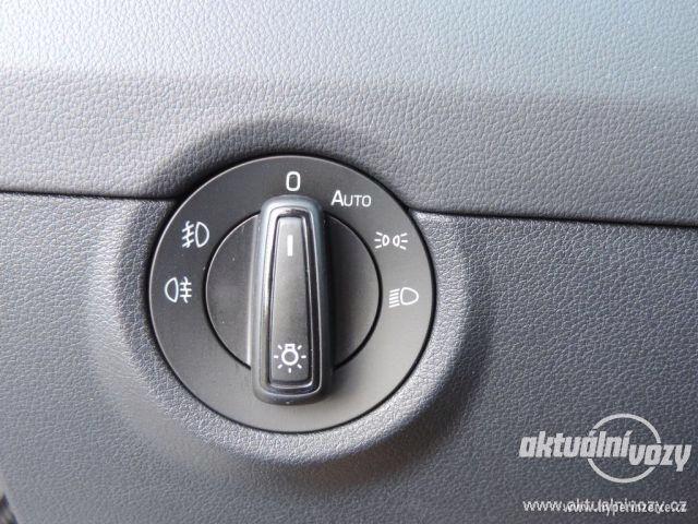 Škoda Octavia 2.0, nafta, automat, RV 2015, navigace, kůže - foto 54