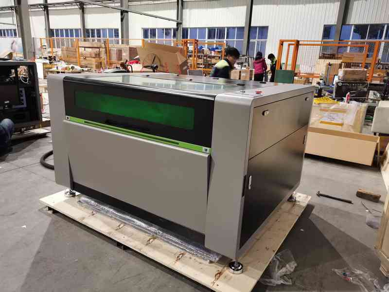 CNC Laser Ruida RD6445G  - foto 1