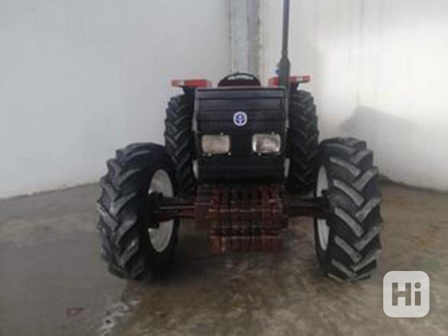 Traktor ractor FIAT 80 66 4X4 - foto 1