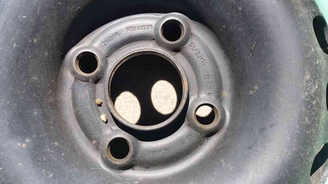 4x 185/60 R14 zimni kola - foto 6